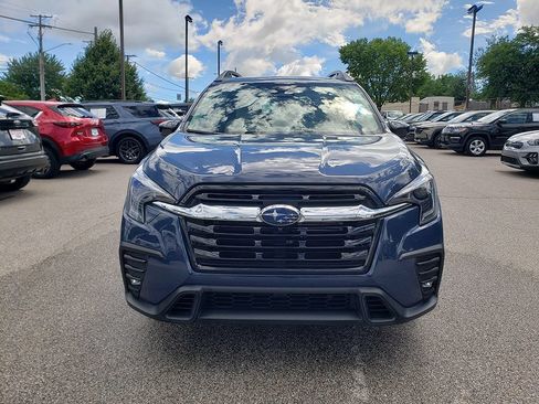 Used 2024 Subaru Ascent Limited w/ Technology Package AWD/4WD image 2