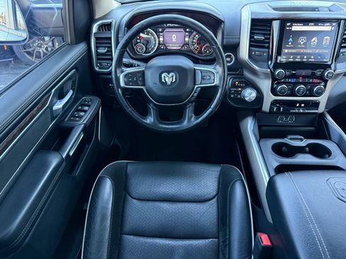 Used 2019 RAM 1500 Laramie image 28