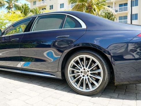 Used 2023 Mercedes-Benz S 500 4MATIC w/ AMG Line image 18