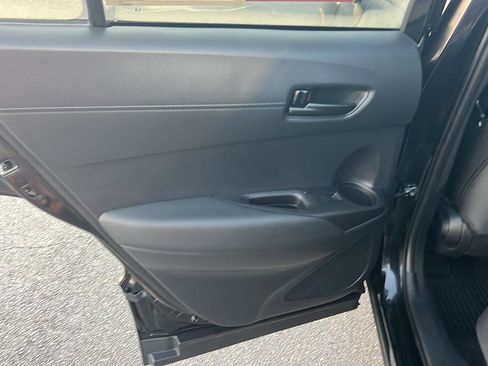 Used 2025 Toyota Corolla Cross AWD Hybrid image 17