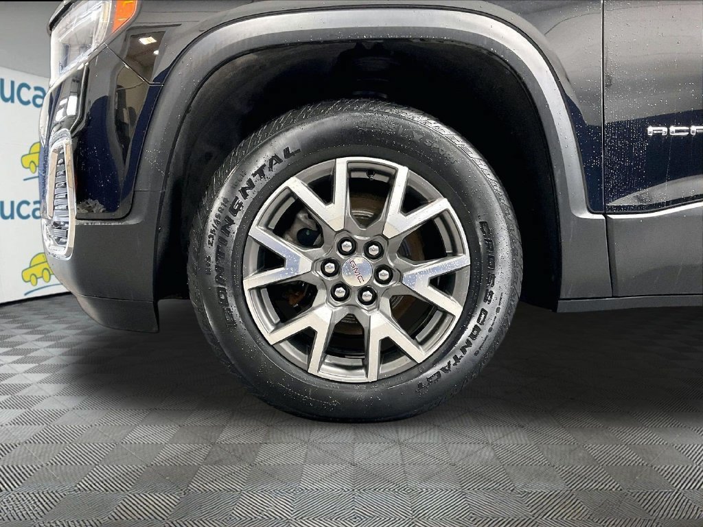 Used 2023 GMC Acadia SLE w/ Driver Convenience Package AWD/4WD image 7