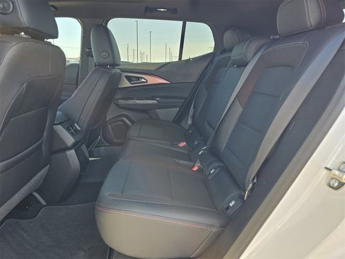 New 2025 Chevrolet Equinox EV RS image 17