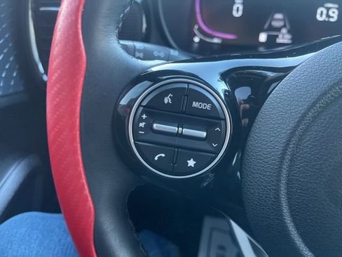 Used 2023 Kia Soul EX image 30