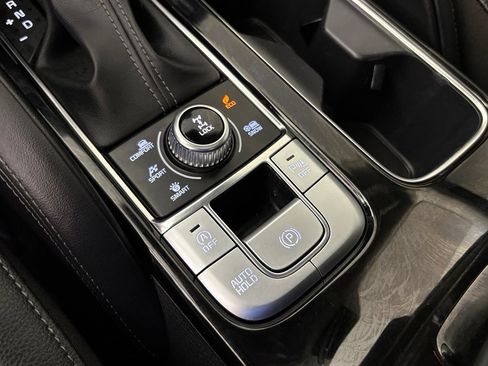 Used 2022 Kia Telluride EX w/ EX Premium Package AWD/4WD image 32