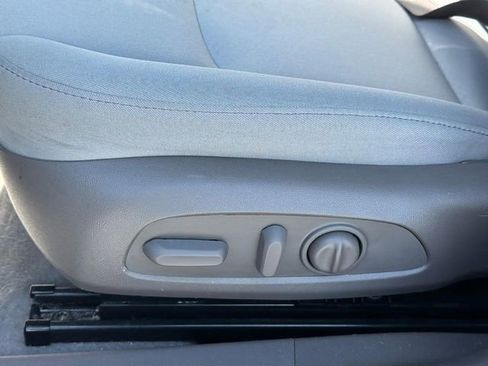 Used 2024 Chevrolet Malibu LT FWD image 18
