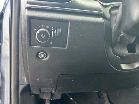 Used 2021 Jeep Grand Cherokee Limited AWD/4WD image 30