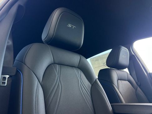 New 2026 Buick Envista Sport Touring w/ Convenience I Package FWD image 16