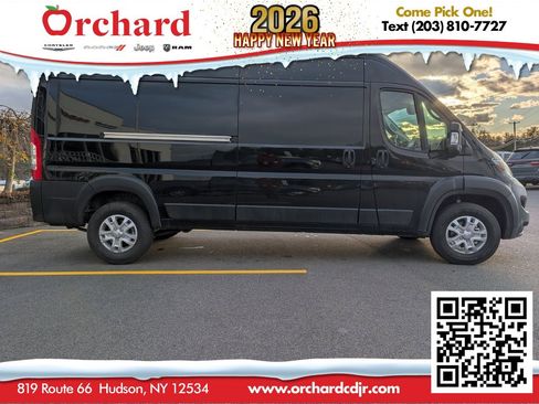 New 2026 RAM ProMaster 2500 w/ Quick Order Package 22G SLT image 2