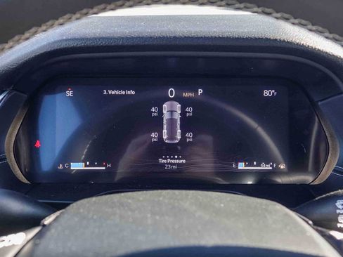 New 2025 Jeep Grand Cherokee Laredo X image 23