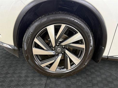 Used 2018 Nissan Murano Platinum image 14