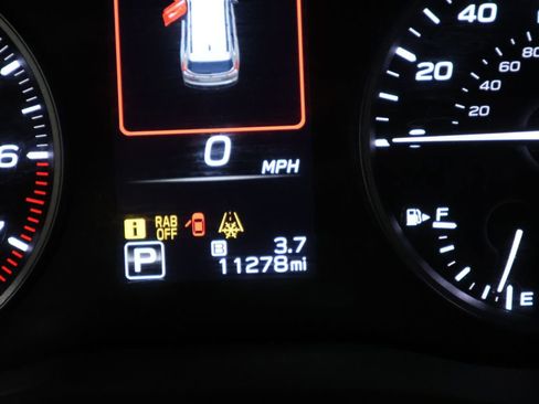 Used 2025 Subaru Ascent Premium w/ Premium Package image 37