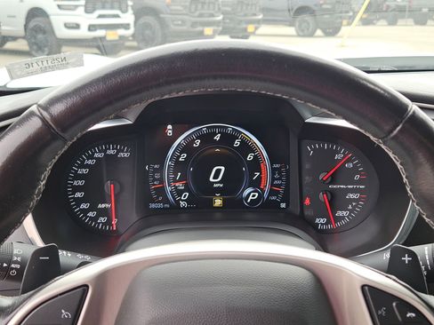 Used 2017 Chevrolet Corvette Stingray Coupe w/ 1LT image 23