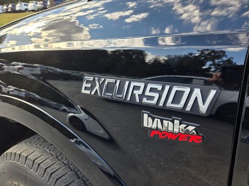 Used 2001 Ford Excursion Limited image 8