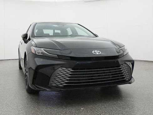New 2026 Toyota Camry XLE AWD/4WD image 19