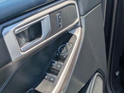 Certified 2023 Ford Explorer XLT AWD/4WD image 20