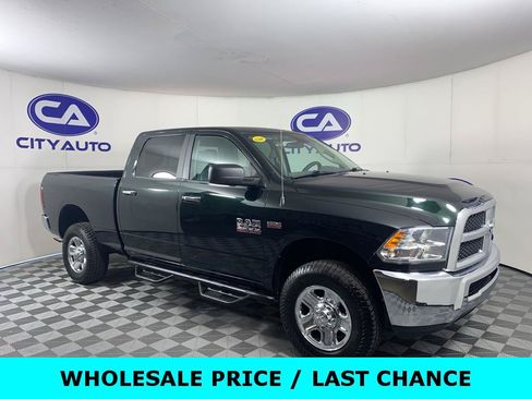 Used 2018 RAM 2500 SLT AWD/4WD image 1