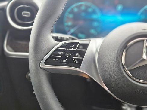 New 2026 Mercedes-Benz GLC 300 4MATIC image 27