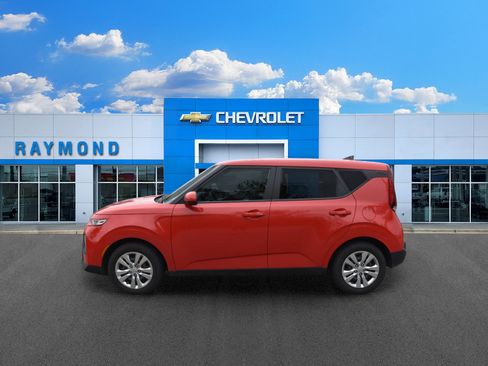 Used 2021 Kia Soul LX FWD image 6