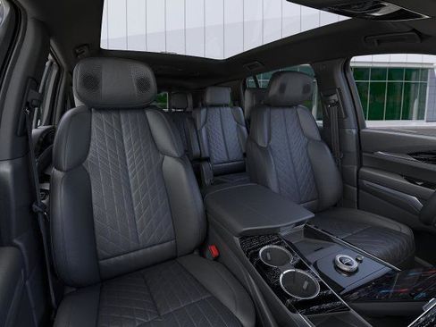 New 2026 Cadillac Escalade IQ Sport 1 w/ LPO, Floor Liner Package image 40