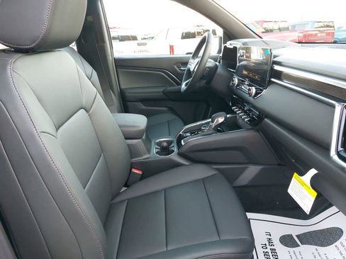 New 2026 GMC Canyon Elevation w/ Convenience Package image 10