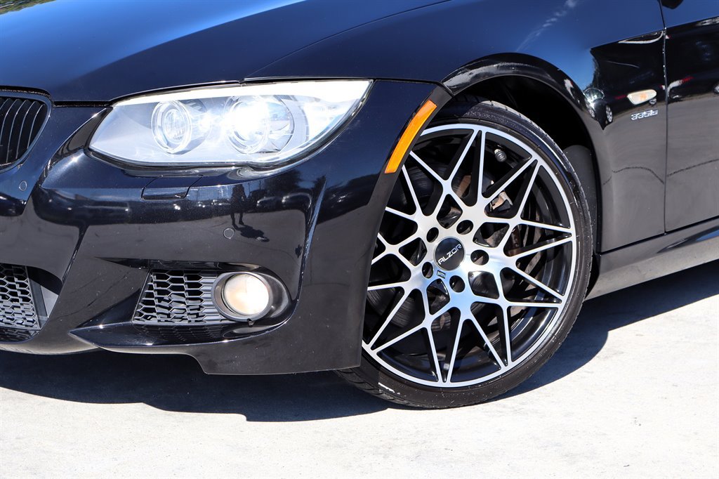 Used 2012 BMW 335is Convertible RWD image 18