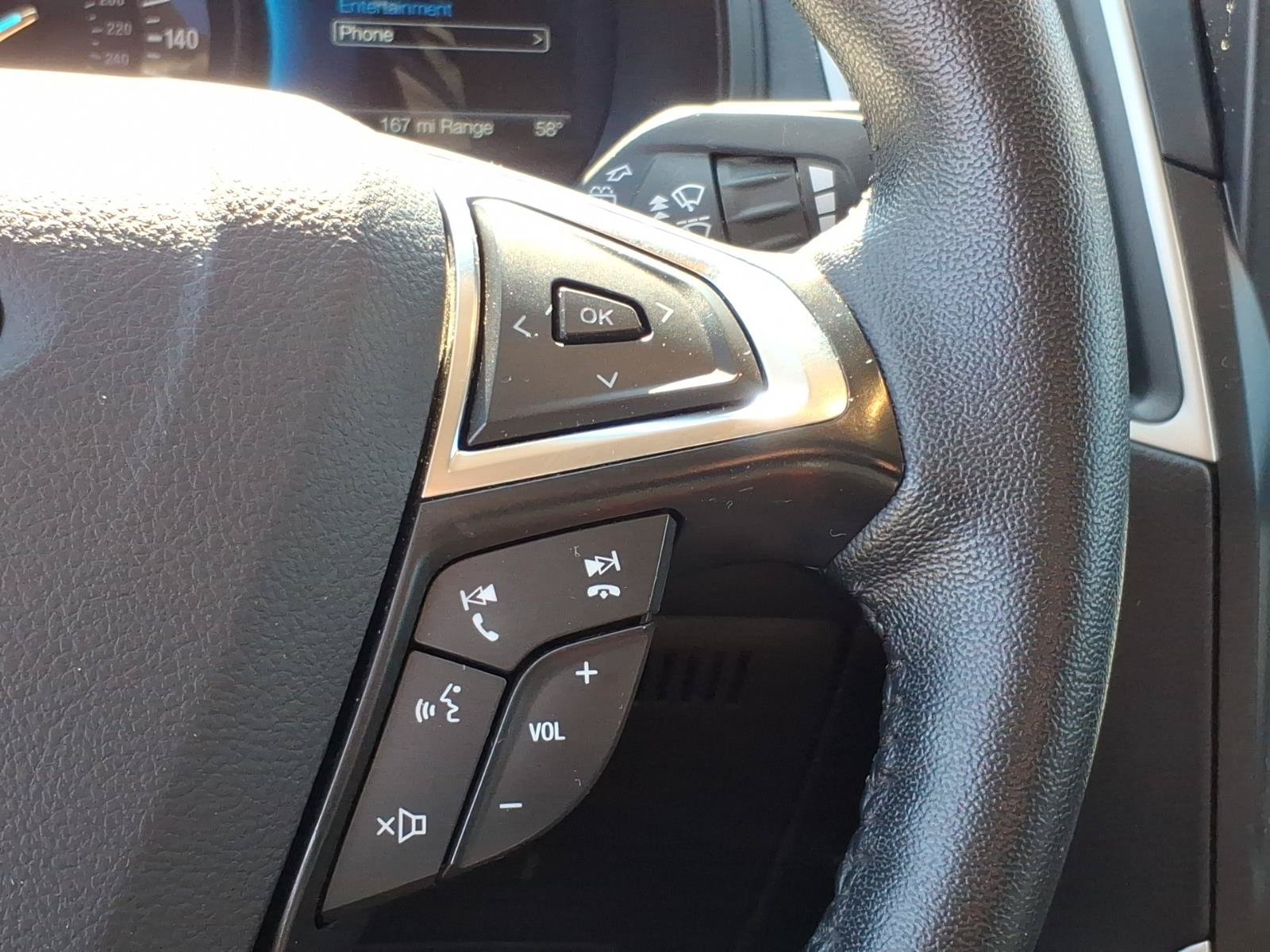 Used 2024 Ford Edge SEL AWD/4WD image 18