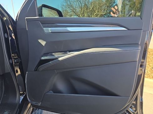 Certified 2026 Cadillac Escalade V w/ LPO, ONYX Package image 24