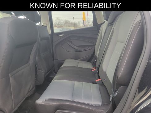 Used 2016 Ford Escape SE image 10