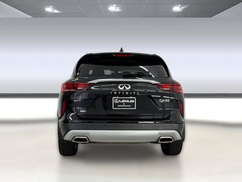 Used 2023 INFINITI QX50 Luxe AWD/4WD image 10