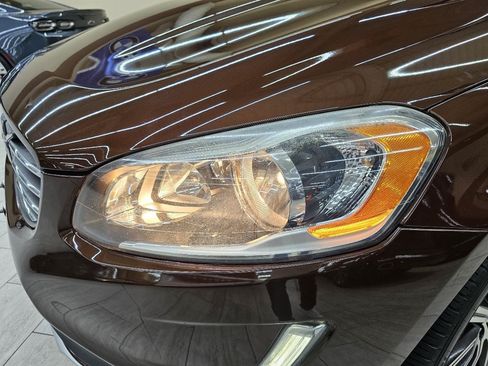 Used 2015 Volvo XC60 T5 Premier FWD image 10