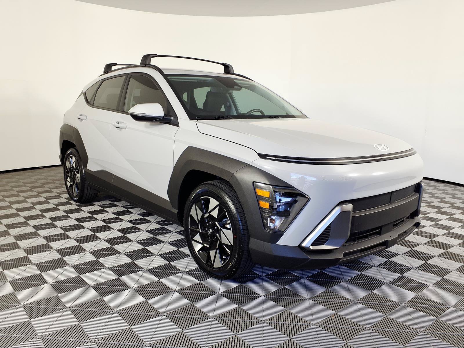 Certified 2024 Hyundai Kona SEL FWD image 3