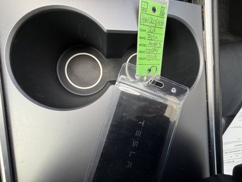 Used 2022 Tesla Model 3 Long Range image 30