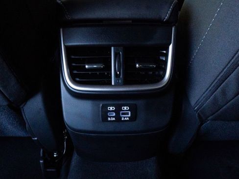 Certified 2025 Subaru Legacy Premium AWD/4WD image 19