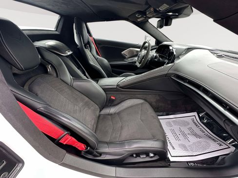 Used 2023 Chevrolet Corvette Stingray Premium Conv w/ Z51 Performance Package RWD image 35
