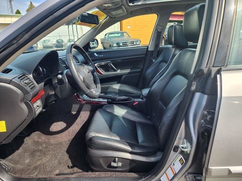 Used 2008 Subaru Outback 2.5i Limited AWD/4WD image 12