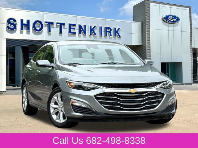 Used 2025 Chevrolet Malibu LT FWD image 1