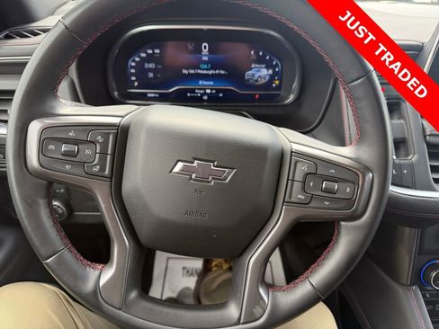 Used 2024 Chevrolet Suburban RST w/ Luxury Package image 15