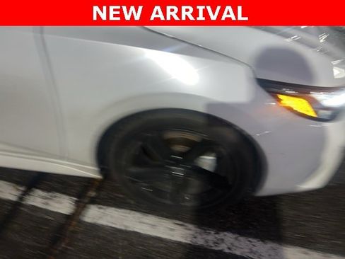 Used 2023 Nissan Sentra SR w/ Midnight Edition Package image 6