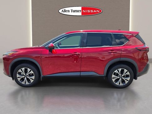 Used 2022 Nissan Rogue SV FWD image 12
