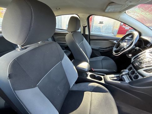 Used 2013 Ford Focus SE image 15