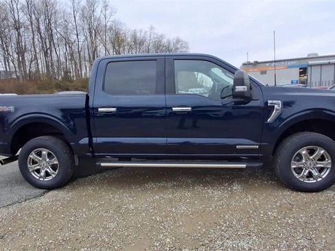 Used 2022 Ford F150 XLT w/ Equipment Group 302A High image 9