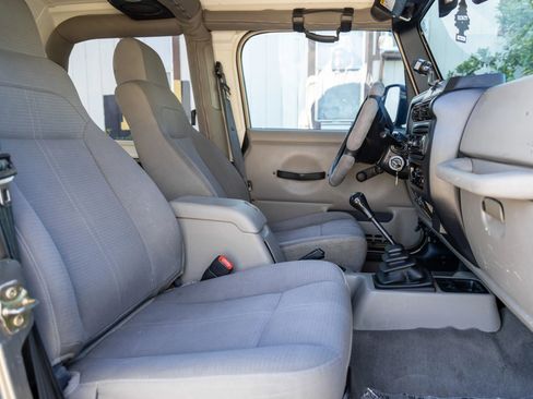 Used 2003 Jeep Wrangler Sahara image 15