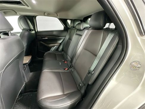Used 2022 MAZDA CX-30 AWD 2.5 S w/ Premium Package image 26