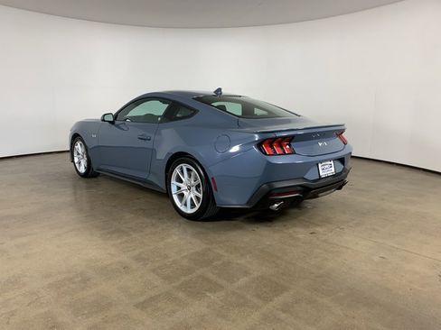 Used 2025 Ford Mustang GT Premium image 12