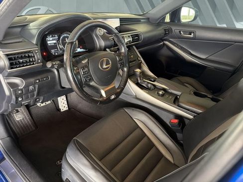 Certified 2020 Lexus IS 300 F Sport w/ Blackline Edition RWD image 10