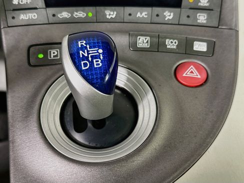 Used 2013 Toyota Prius Three FWD image 24