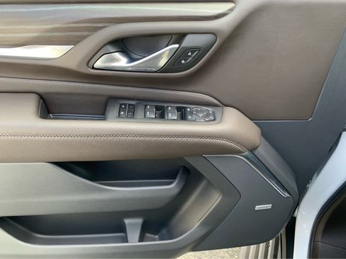 Used 2023 GMC Yukon Denali w/ Max Trailering Package image 13