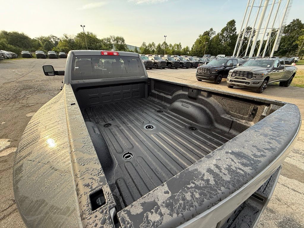 New 2027 RAM 3500 Big Horn AWD/4WD image 8