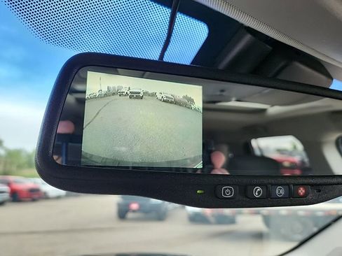 Used 2011 GMC Terrain SLE AWD/4WD image 18