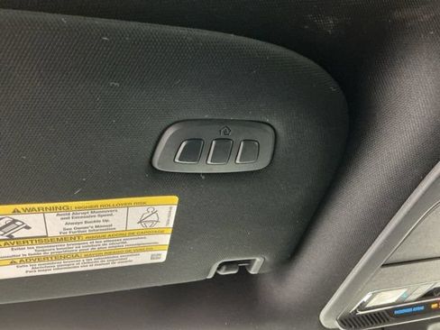 Used 2022 Ford F150 Platinum AWD/4WD image 28
